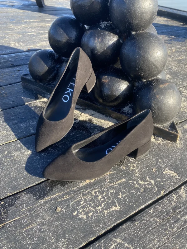 Rylko - Sort pumps